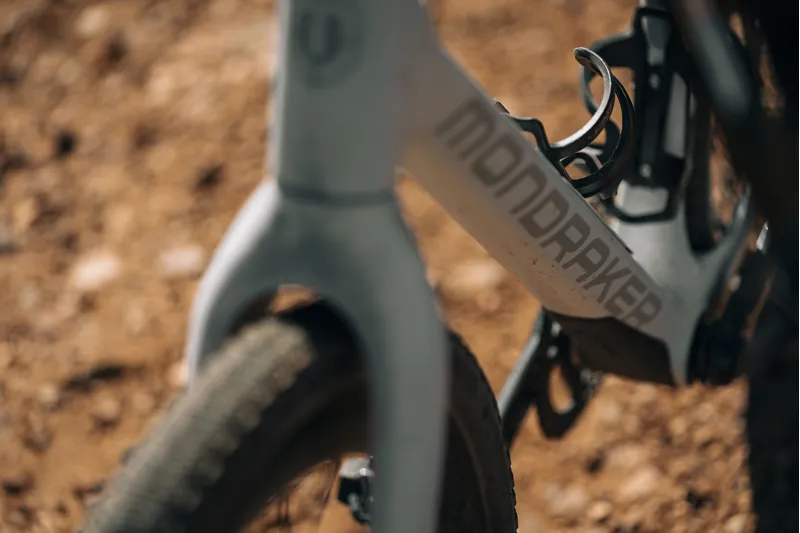 Mondraker ARID CARBON RR Gravel Bike in Bunker Grey 2025-4