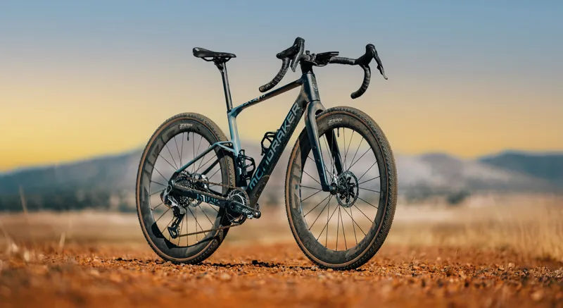 Mondraker ARID CARBON RR SL Gravel Bike in Midnight Blue 2025-3
