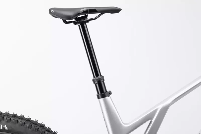 Ghost Poacha Full Party 2026 in Silver/Grey Slab-5