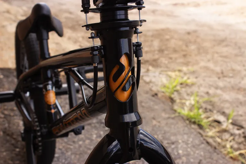 Eastern Orbit 20 inch BMX in Black-2