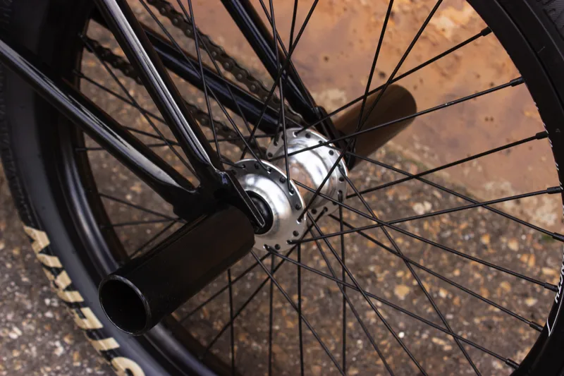 Eastern Orbit 20 inch BMX in Black-3