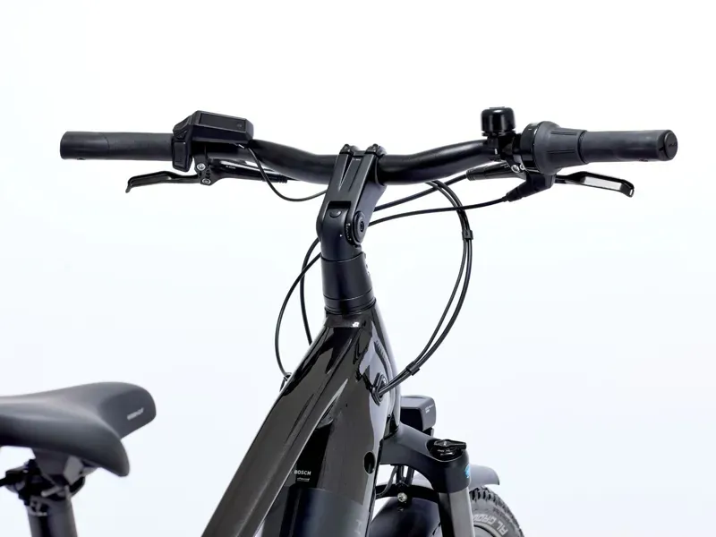 Raleigh Novus Crossbar Derailleur Gear E-Bike in Black-2